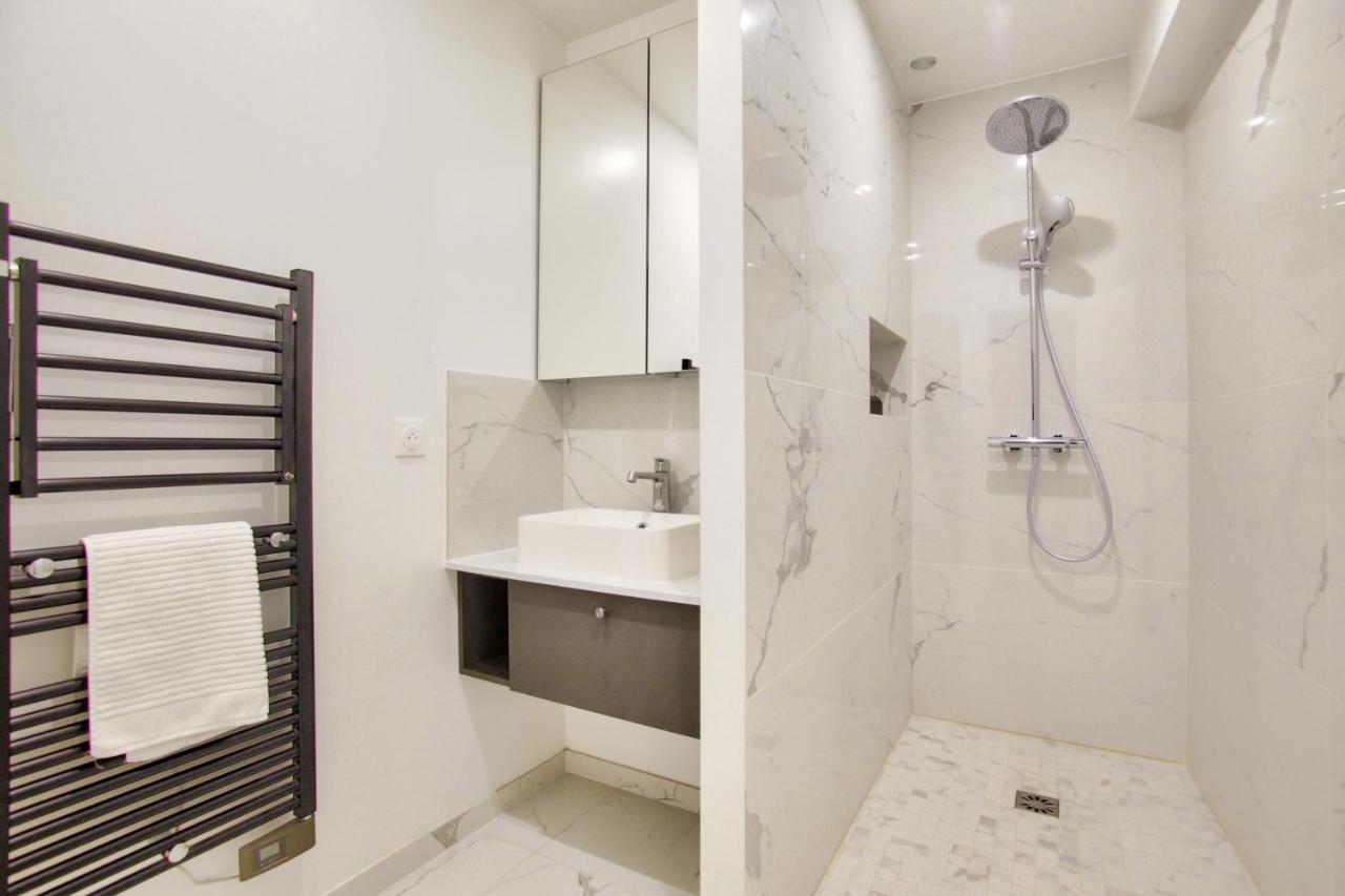 Luxurious 1 Bedroom Louvre Saint Honoré Free Netflix París Exterior foto